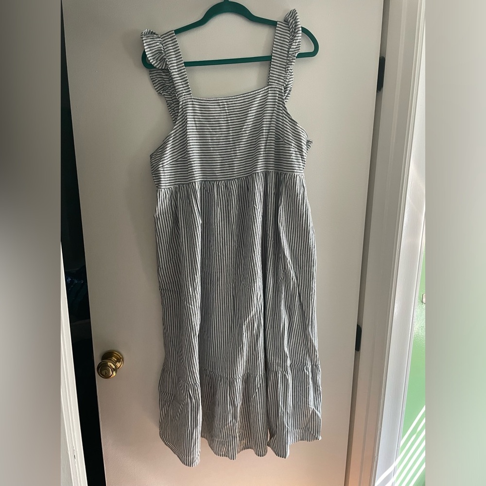 Universal Thread Maxi Dress